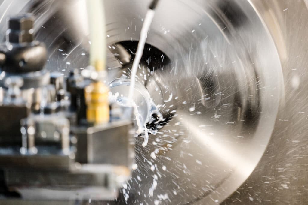 STEREON Technologien Präzisionsbearbeitung für Keramik und Metall